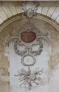 La niche et ses sculptures