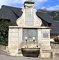 Le piédestal.