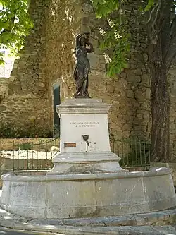 Fontaine.