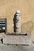 Fontaine rue Pierre et Marie Curie.