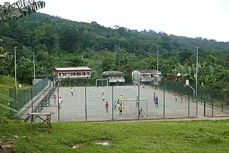 Terrain de football.