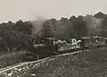 Feldbahnbetrieb mit Decauville-Lok im Juli 1915
