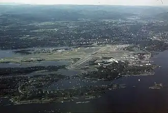 Image illustrative de l’article Aéroport d'Oslo-Fornebu