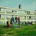 Jardin d'enfants préfabriqué