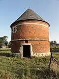 Pigeonnier du manoir de Caumare.