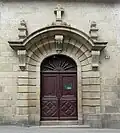 Portail de la chapelle.