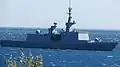 Frégate La Fayette en baie de Toulon le 24 avril 2016 alors que le Charles de Gaulle était à quai dans la rade.
