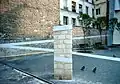 Un carré pour un square, Pilier de jonction