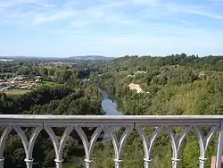 Giroussens.