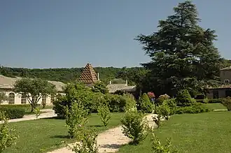Jardin du grand cloître.