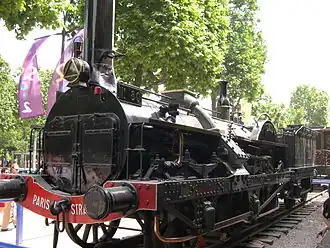 La no&nbsp;80 sur les Champs Elysées en 2003.