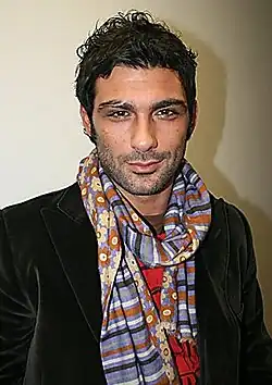 Francesco Arca en 2008. Il joue le rôle du 3e&nbsp;commissaire de Rome, Marco Terzani.
