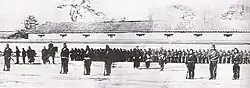 Entraînement des troupes shogunales aux armes à feu par la Mission militaire française au Japon en 1867.