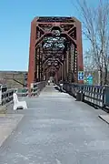 Pont piétonnier sur le fleuve Saint-Jean