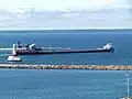 L'entrée du port