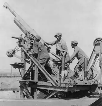 Image illustrative de l'article Canon de 75 antiaérien modèle 1913 et 1917