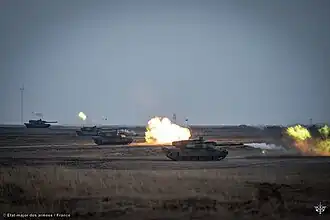 T-55 et Leclerc.