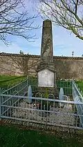Monument aux morts.