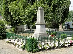 Le monument aux morts.