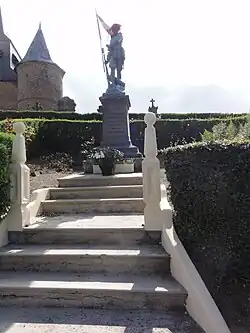 Monument aux morts.