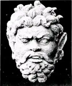 Dionysos, Sirkap.