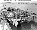 Plusieurs LST dans l'USS ABSD-6 (29 mai 1945)