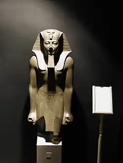 Statue de Thoutmôsis&nbsp;III trouvée à Karnak