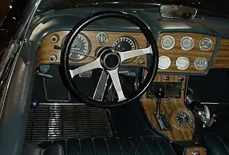 Intérieur de la Mako Shark (post-modifications)