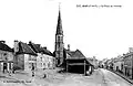 L'église paroissiale et la place du marché au début du XXe siècle (carte postale).