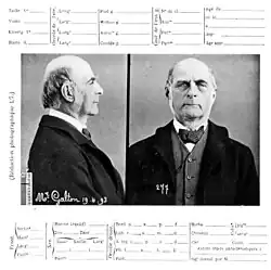 Francis GaltonPhotographies anthropométriques prises par Bertillon lors de la visite du psychologue britannique dans son laboratoire en 1893.