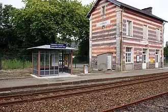 Abri de quai.