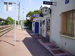 Quai pour Dourdan.