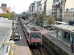 Une unité multiple de Z 20500 en gare d'Enghien-les-Bains, en avril 2010.