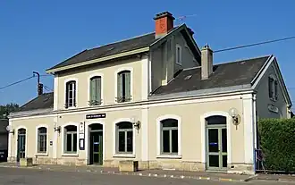 Le bâtiment voyageurs en 2012.