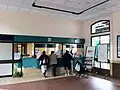 Guichets de la gare.