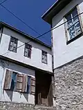 Architecture traditionnelle dans le village de Gari.