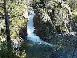 Une cascade en amont du pont d'Espagne.