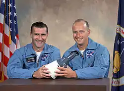 Portrait de l'équipage de Gemini 11 le 4 novembre 1965.