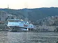 Navire La Superba de la compagnie Grandi Navi Veloci au départ de la gare maritime.