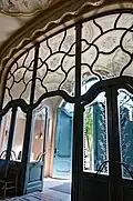 Entrée principale. Décor Art nouveau