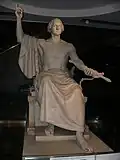 La statue dans son lieu d'exposition actuel