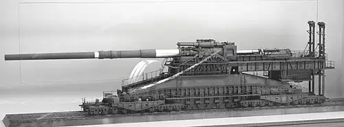 80-cm Eisenbahngeschütz Dora
