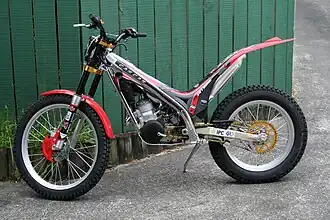 Un modèle de trial 125&nbsp;cm3 (2006).