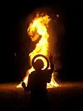 Saint Jean face au bûcher en flammes