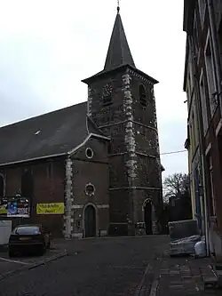 Église Saint-Remy. Tour du XVIe&nbsp;siècle - bâtiment édifié en 1775.