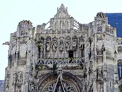 Transept de l'église Saint-Gervais-Saint-Protais de Gisors (début XVIe&nbsp;siècle).