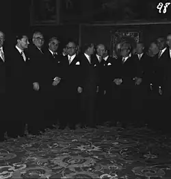 Description de l'image Giuramento Governo Segni I.jpg.