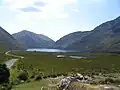 Dhulough road le long de Doo Lough menant à Delphi pass