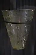 Verre apode.