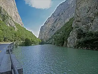 Le lac du Furlo